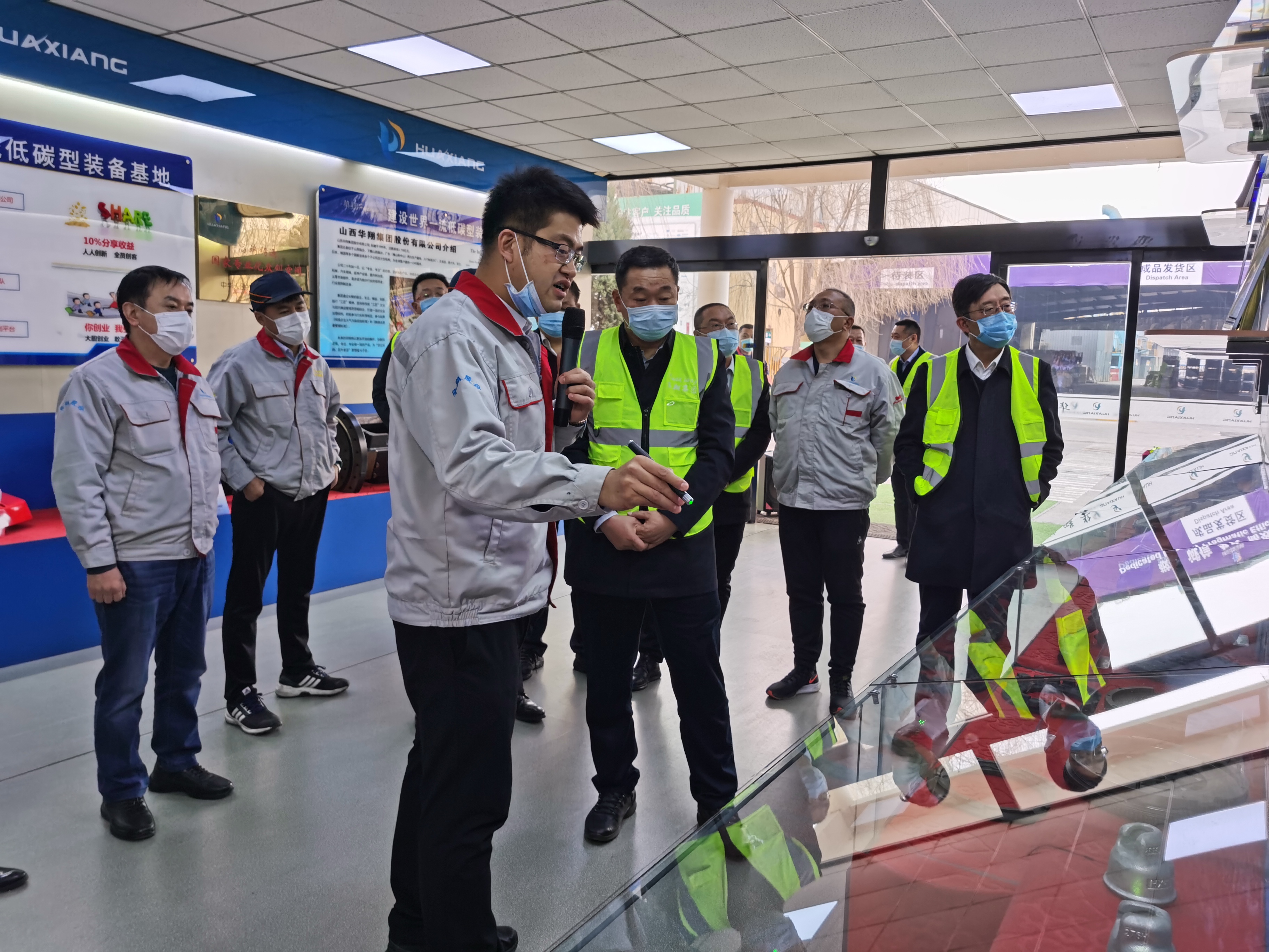 �ٷڿ���������ί��ǡ���ί������Ԫ����һ��ݰ����˾����